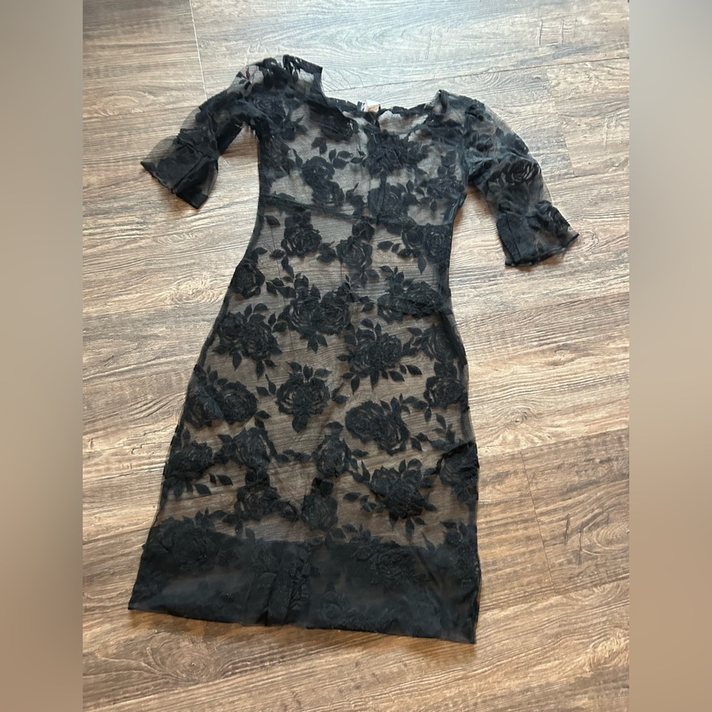 Tripp NYC Daang Goodman Peek A Boo Black Floral Lace Dress Small